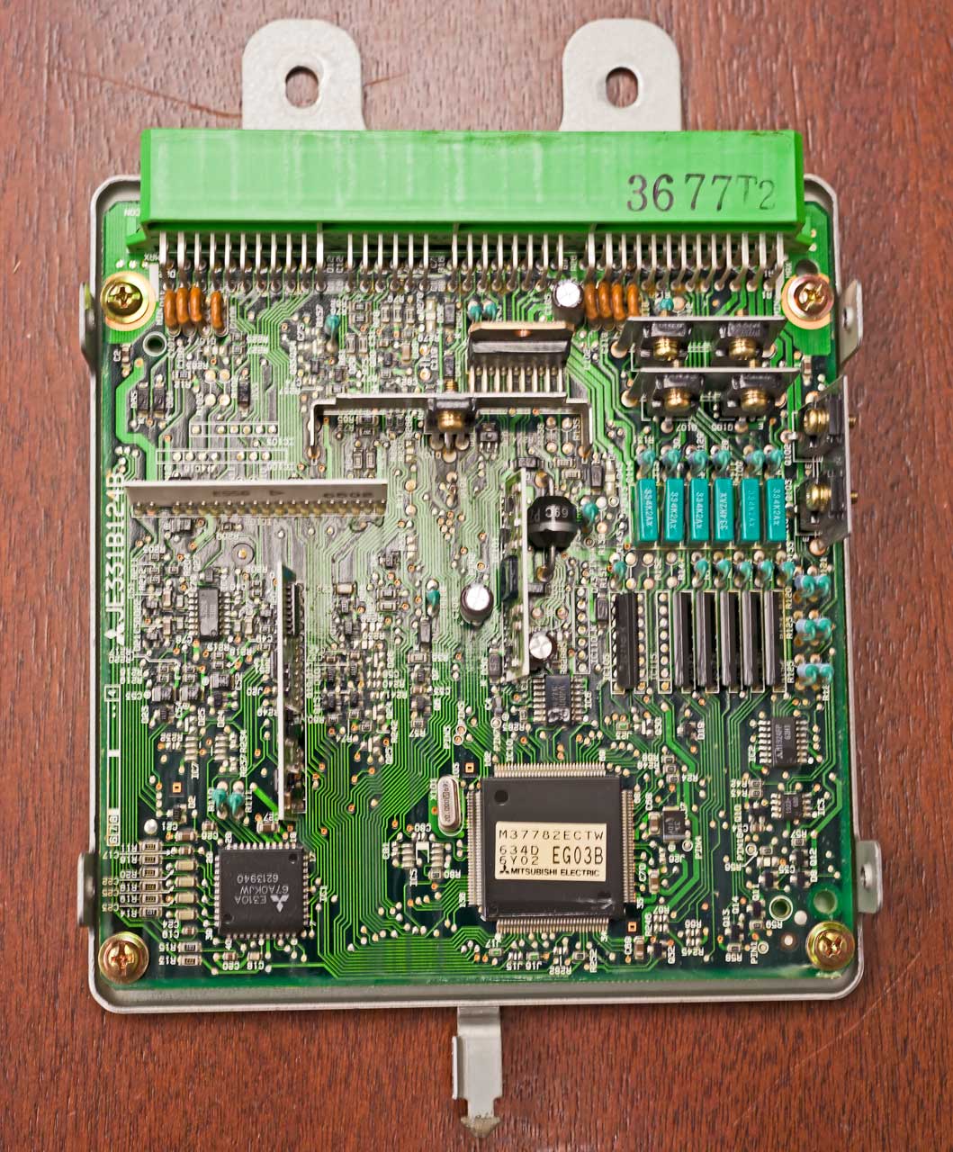 1987-1989 Mitsubishi Montero ecm ecu computer MD107598