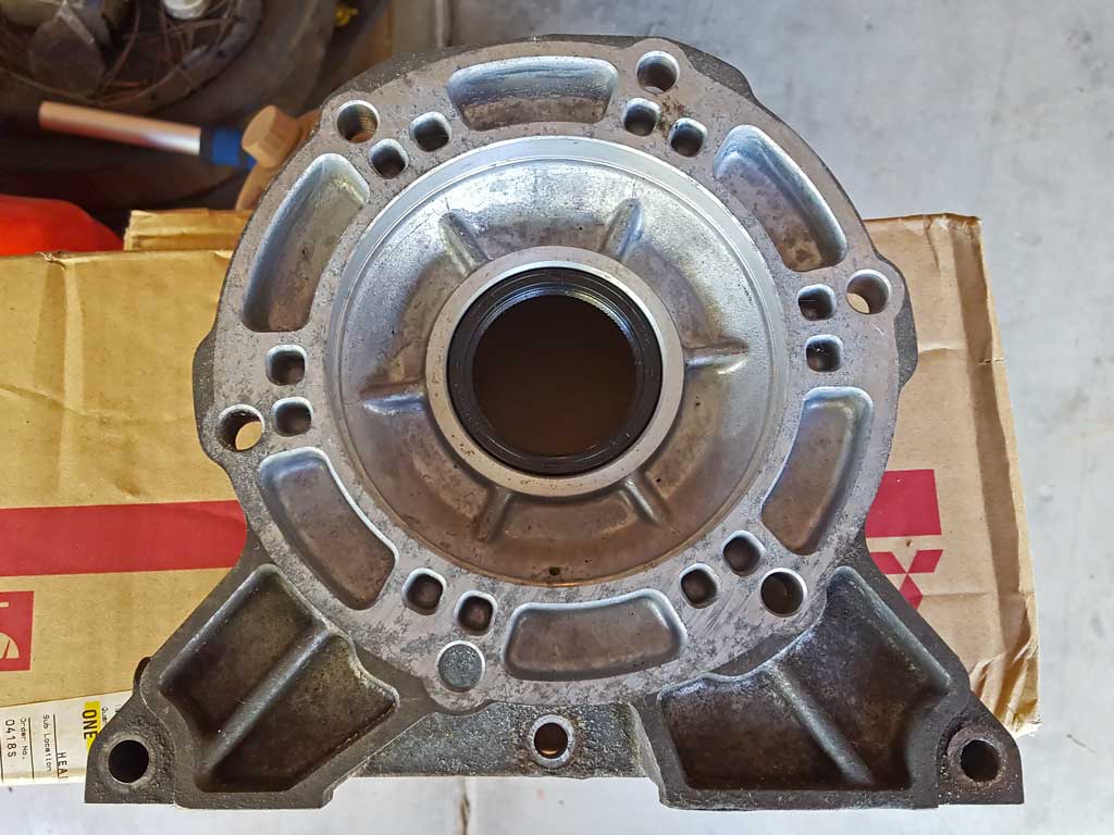 Jeep Cherokee XJ AW4 Adapter Housing - Transfer Case Side